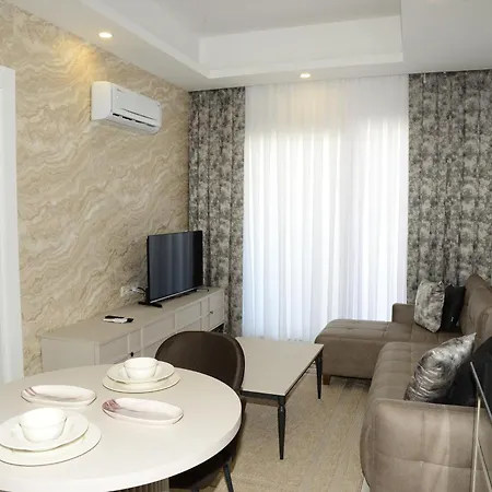 Annabella Αλάνια